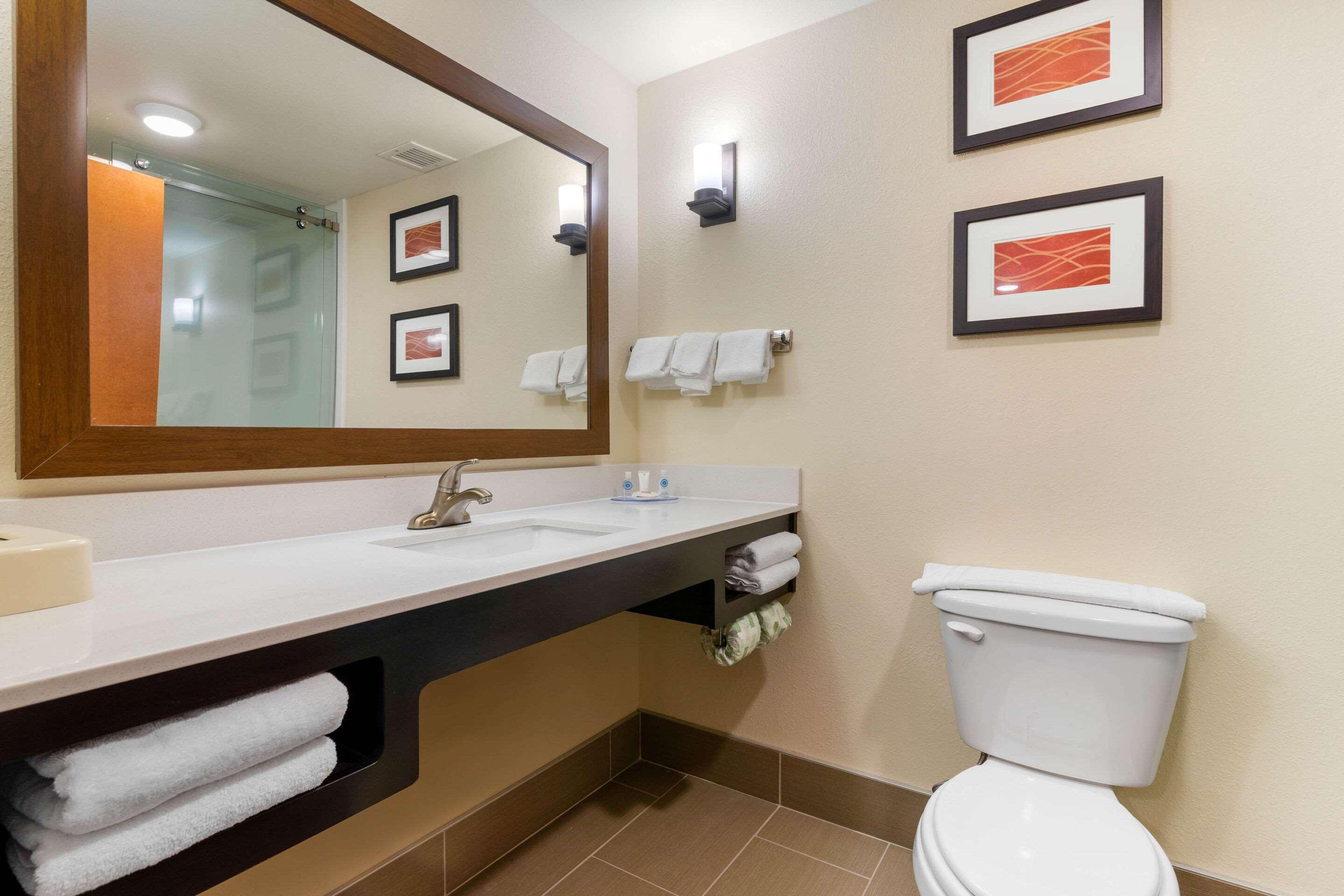 Comfort Inn & Suites Macon West Eksteriør bilde